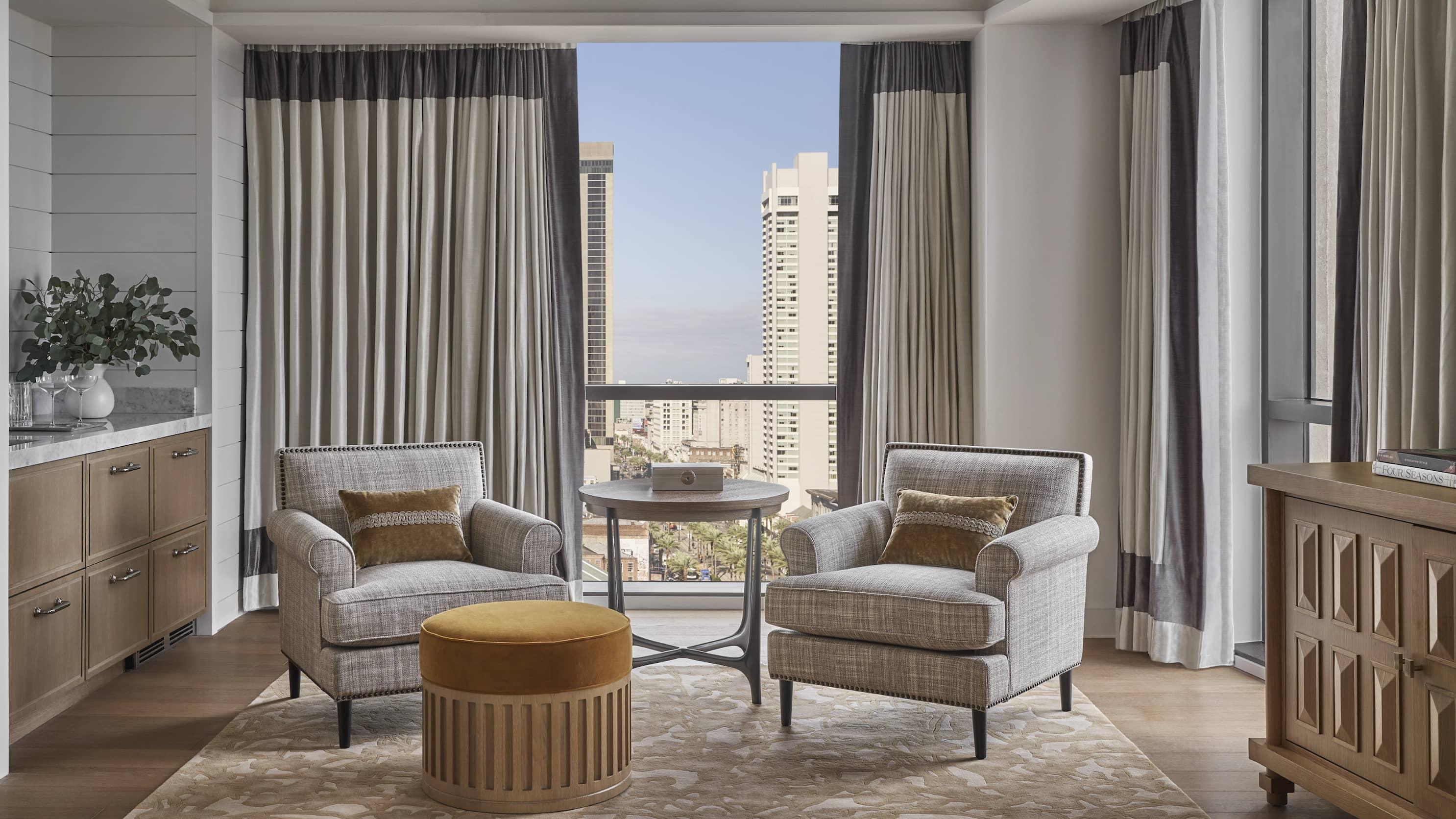 Four Seasons New Orleans Hotel Екстериор снимка